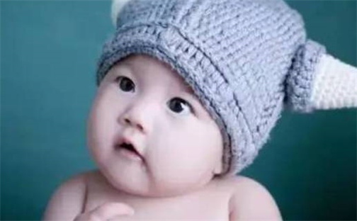 邹姓诗意唯美的女生名字